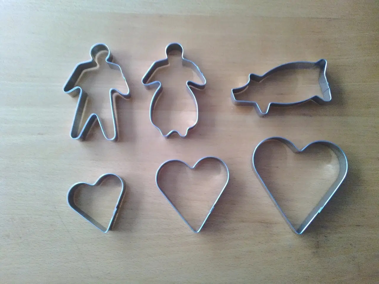 Billede 1 - 6 (brun)kageforme 