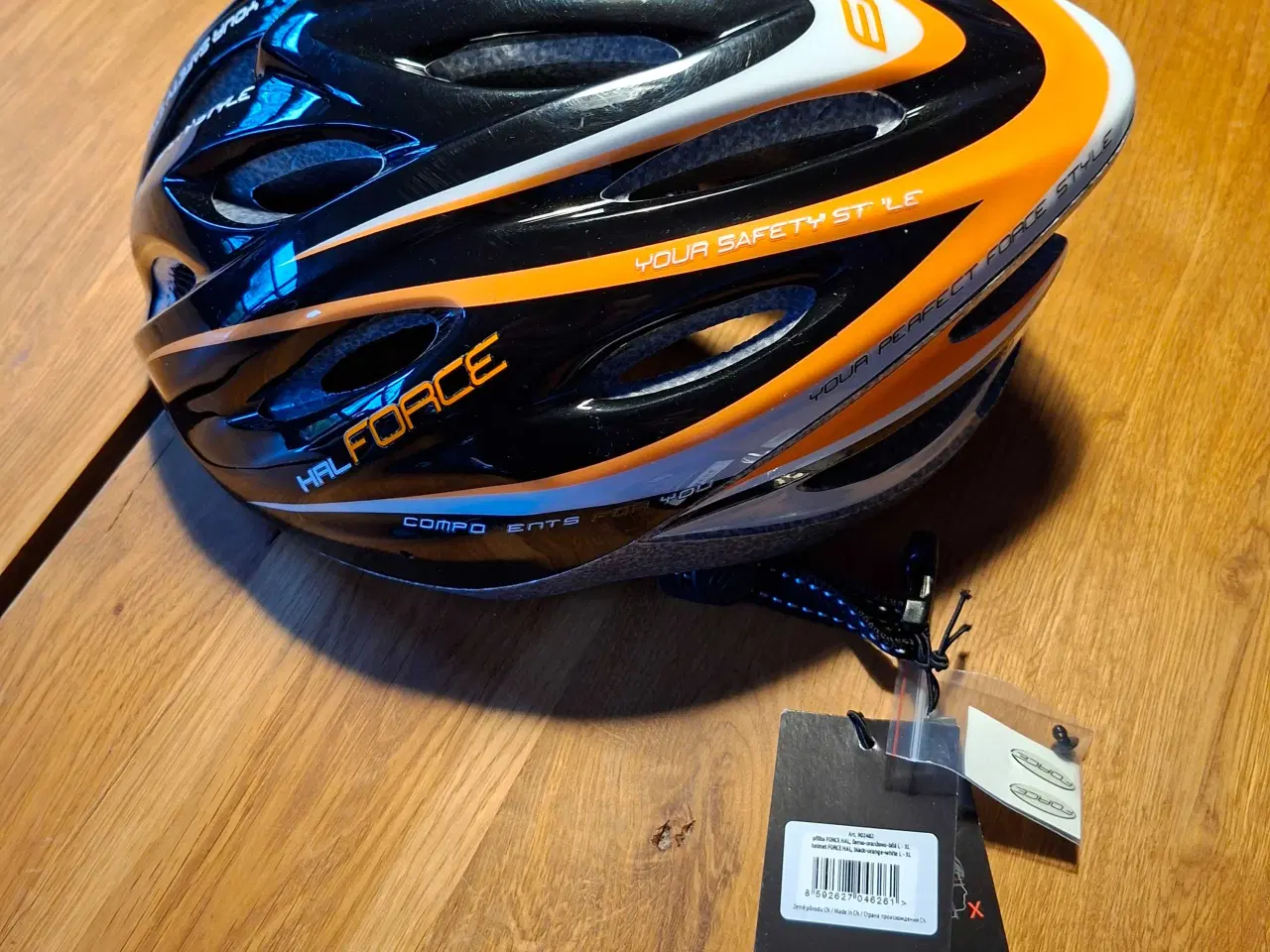 Billede 1 - Force Hal cykel hjelm.