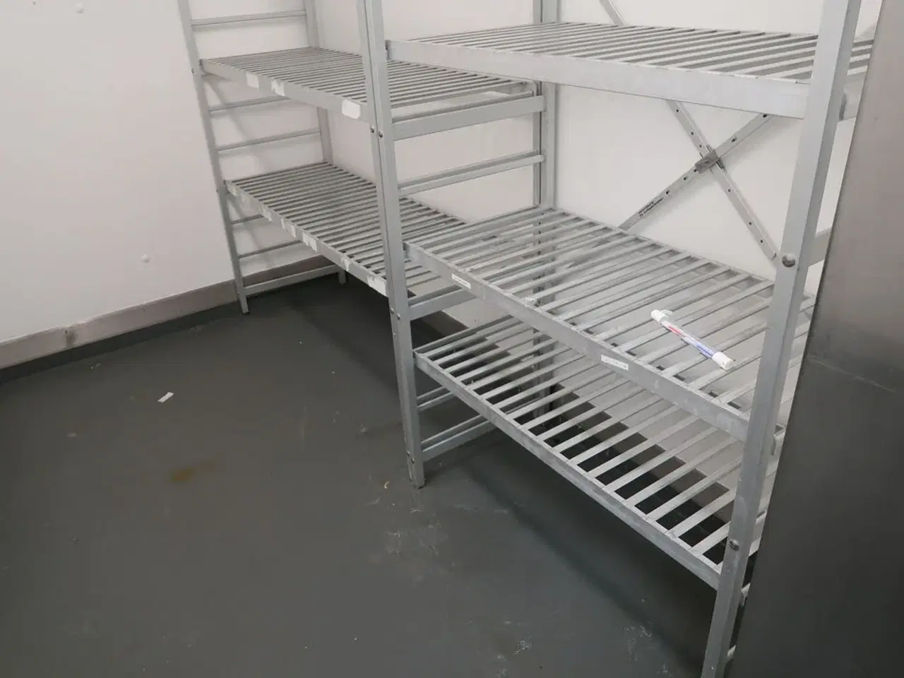 Billede 3 - 2 stk. fødevarereoler