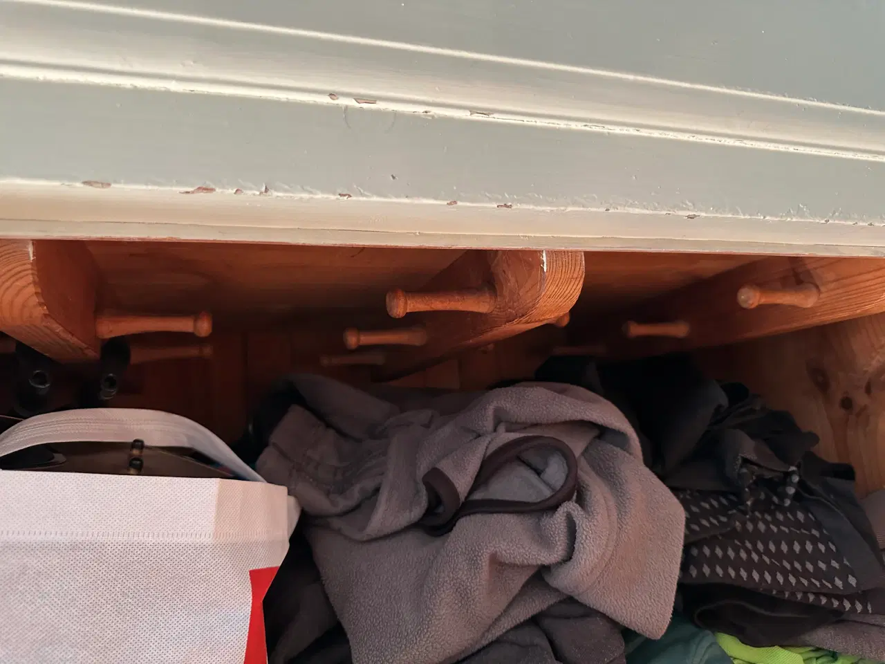 Billede 7 - Klædeskab - hvidt - mange muligheder