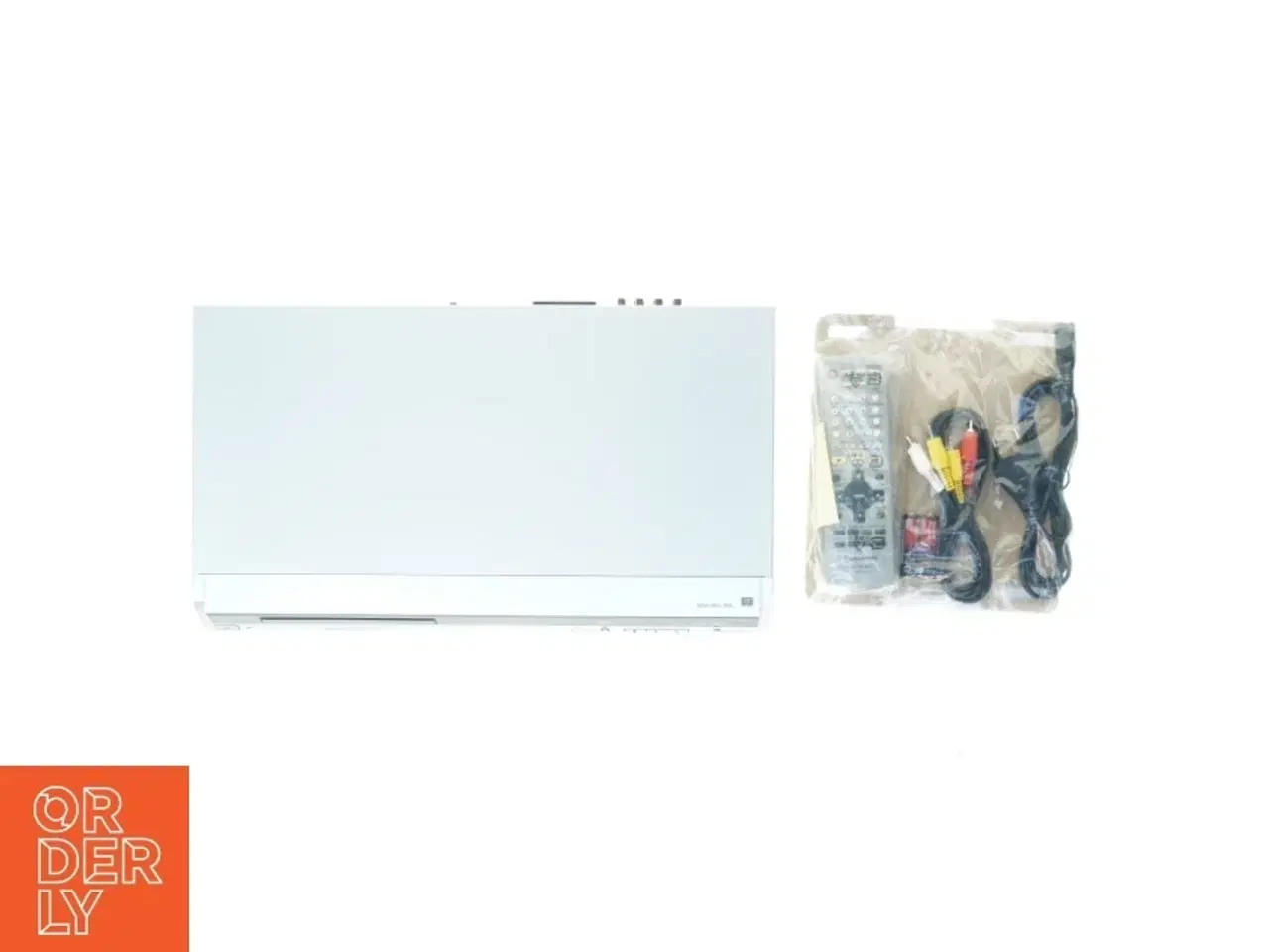 Billede 2 - Dvd afspiller med kabler og fjernbetjening fra Panasonic (str. 43 x 24 cm)