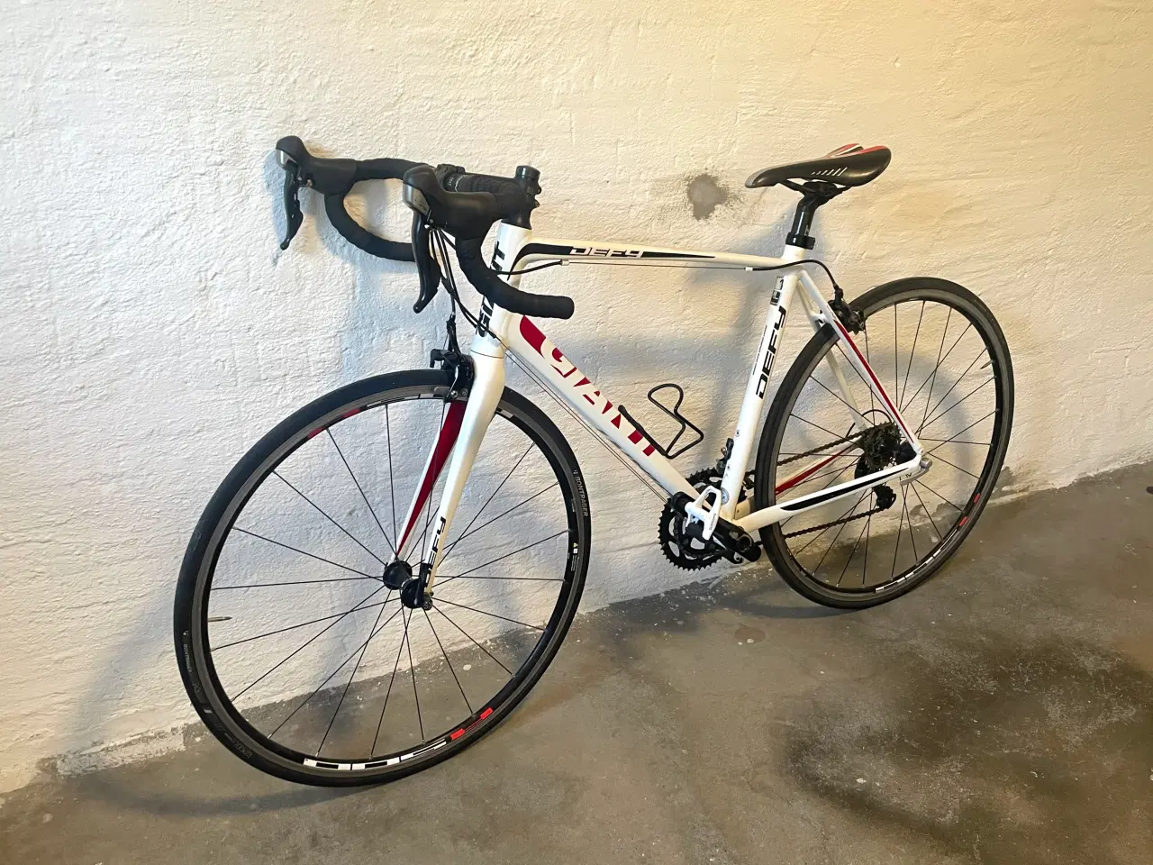 Billede 5 - 🚴 GIANT DEFY | Shimano 105 | 2x10 | 55 cm M/L | M