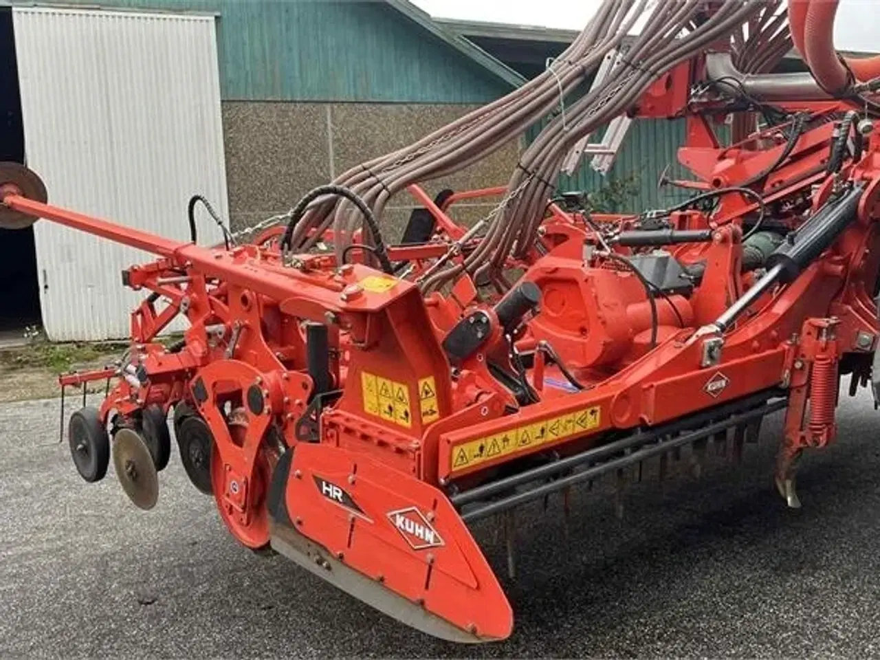 Billede 6 - Kuhn HR6040 med såmaskine  Med dobbelt kammer fronttank