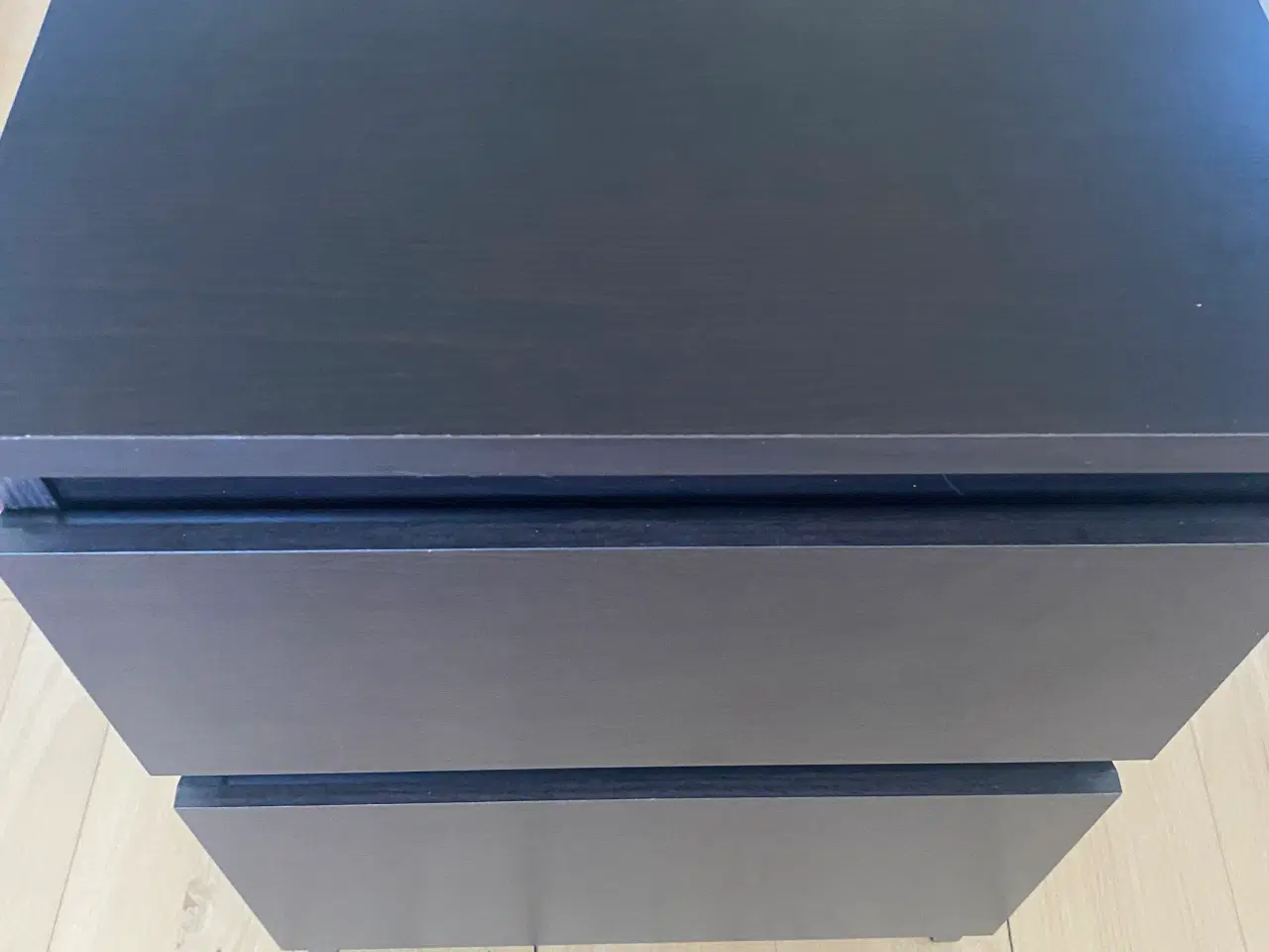 Billede 2 - Ikea Kullen sengebord
