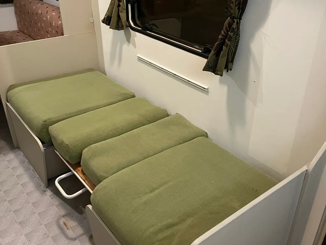 Billede 11 - Hyggelig og nyrenoveret campingvogn til salg