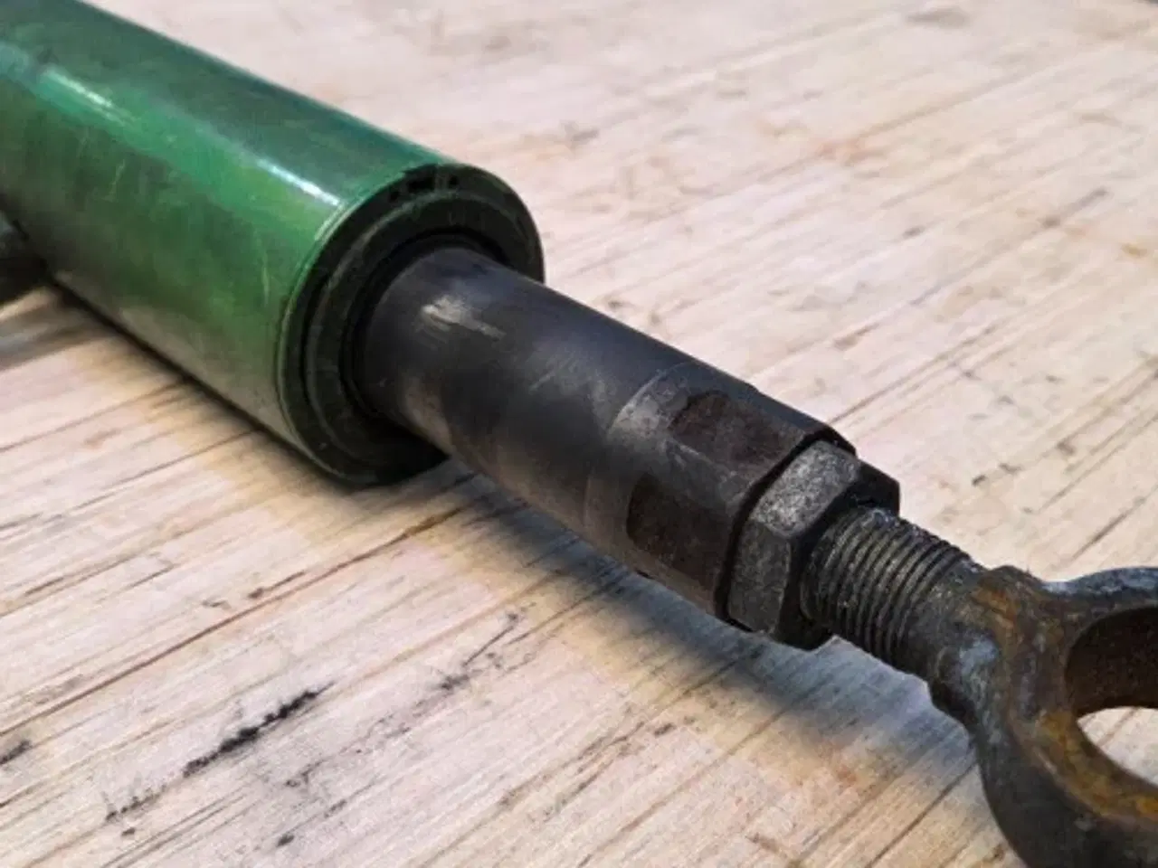 Billede 4 - John Deere S690 Cylinder AHC10618