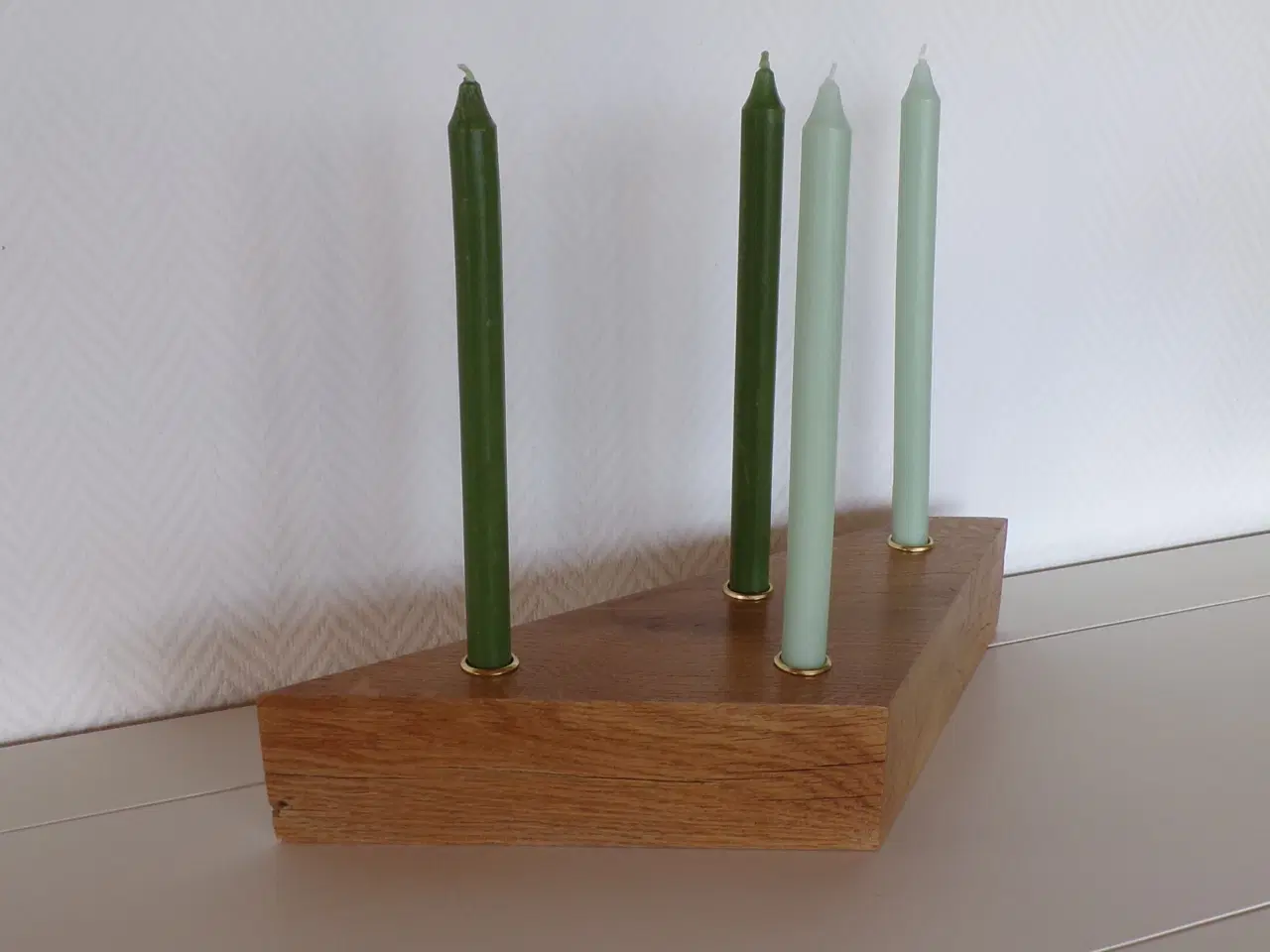 Billede 5 - Lysestage i egetræ