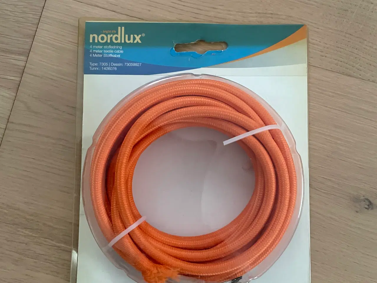 Billede 1 - Norlux Stofkabel 4 myr. Orange 