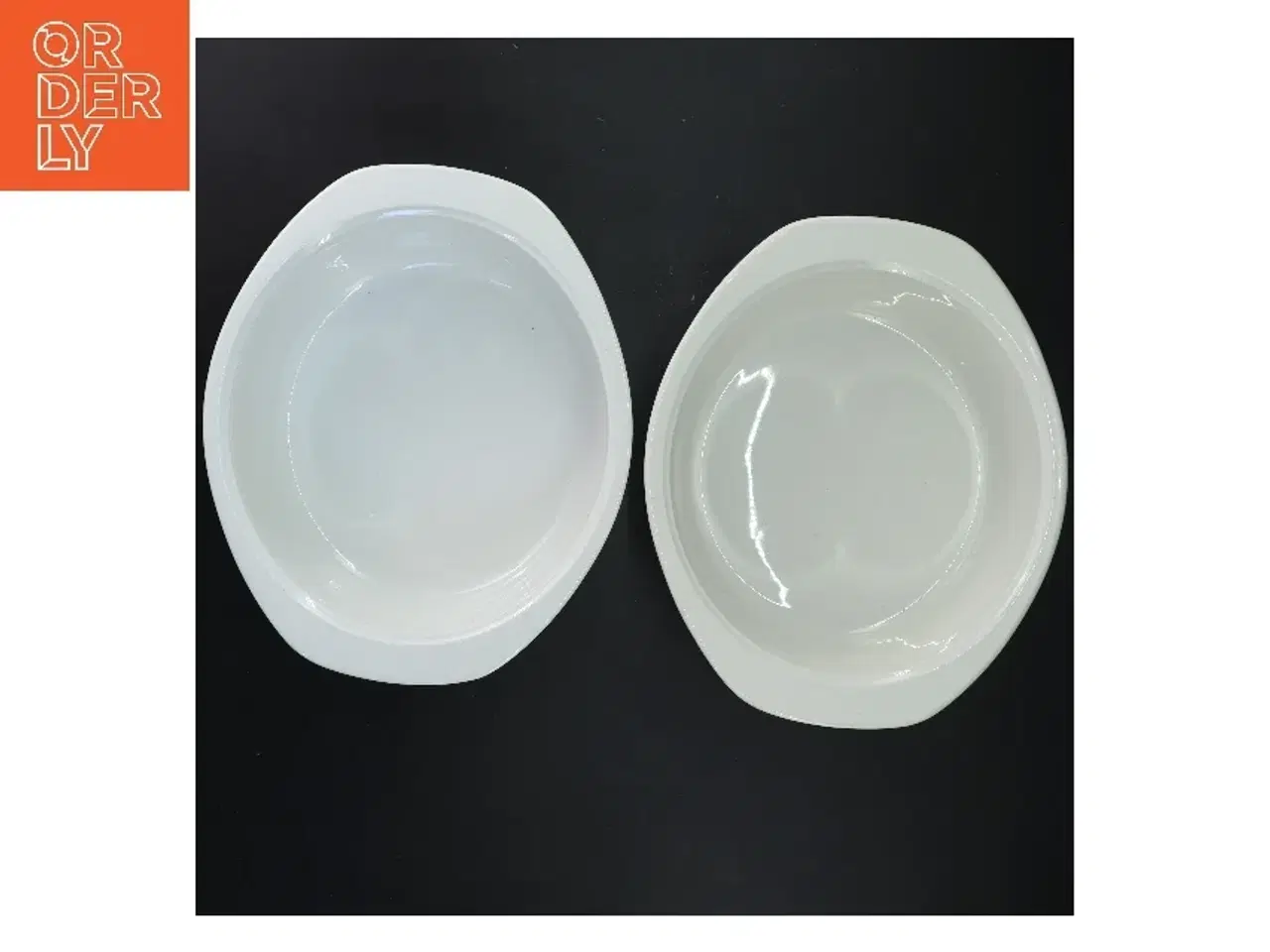 Billede 2 - Hvide serveringsskåle (str. Ø 20x7 cm)