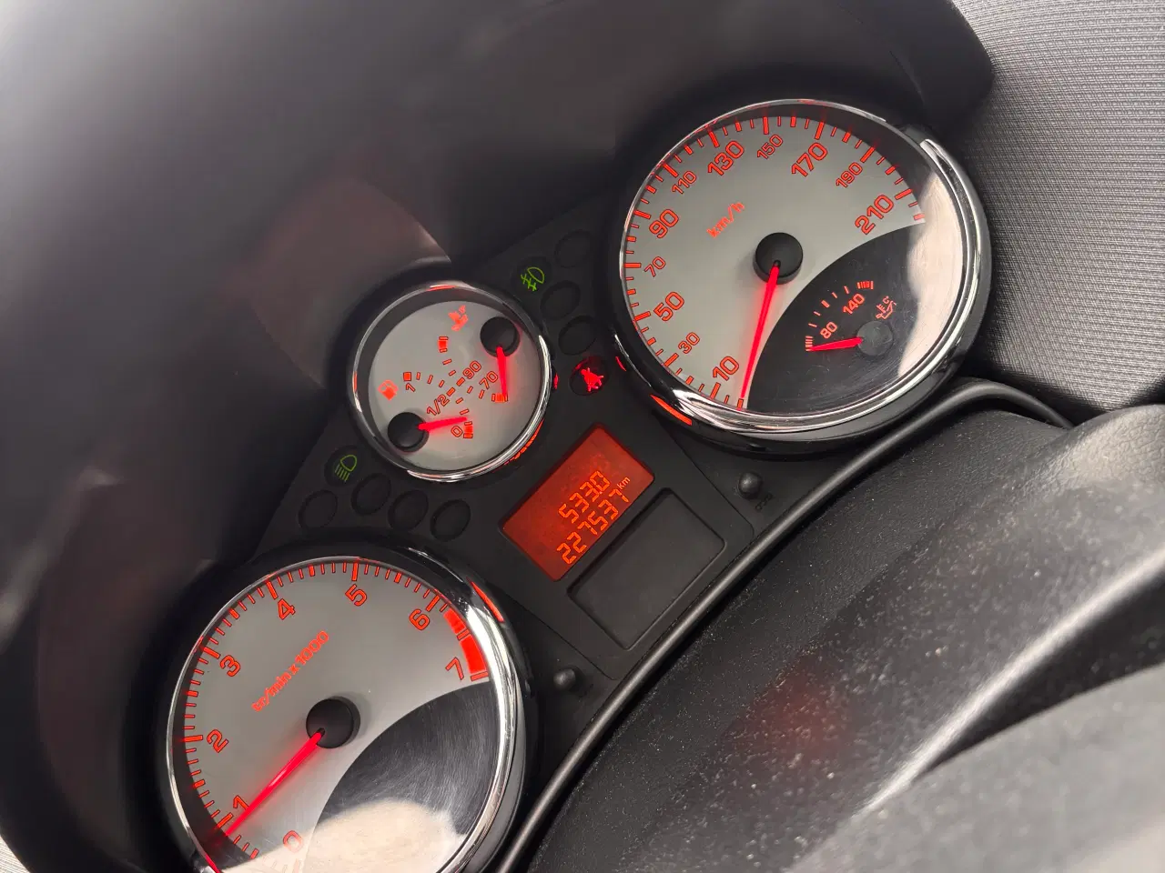 Billede 10 - Billig bil med syn 