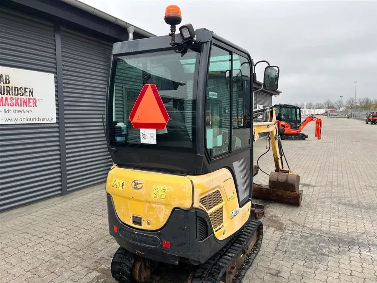 Billede 14 - Yanmar SV 18 kipbar planerskovl