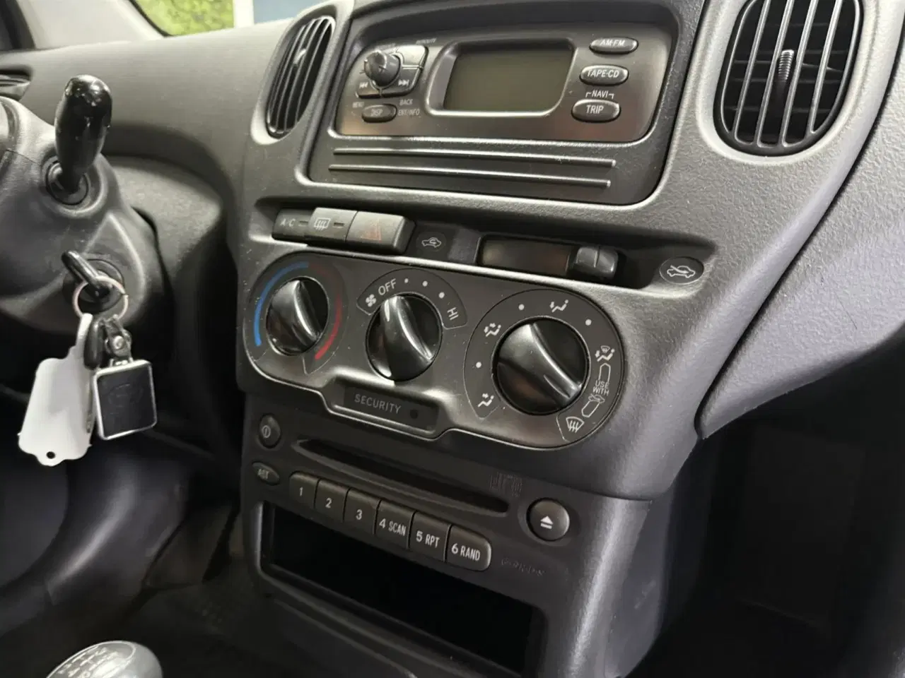 Billede 12 - Toyota Yaris Verso 1,3 Linea Sol 86HK