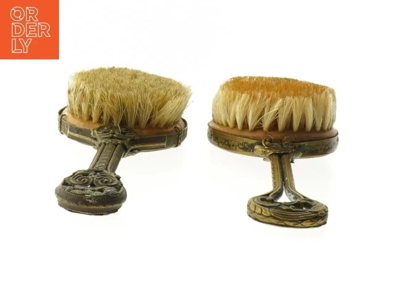 Billede 6 - Vintage børstesæt (str. 25 cm og 23 cm)