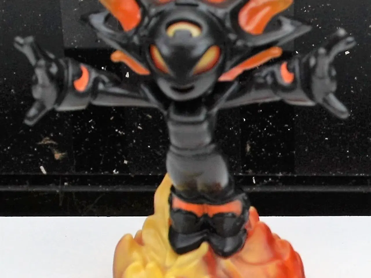 Billede 1 - Skylanders Swap Force Lightcore Smolderdash