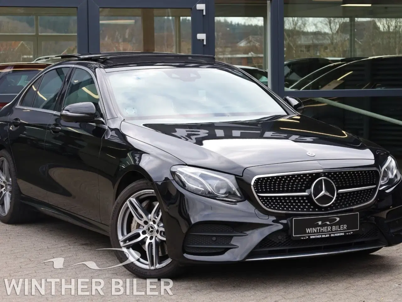 Billede 1 - Mercedes E400 3,5 AMG Line aut. 4Matic