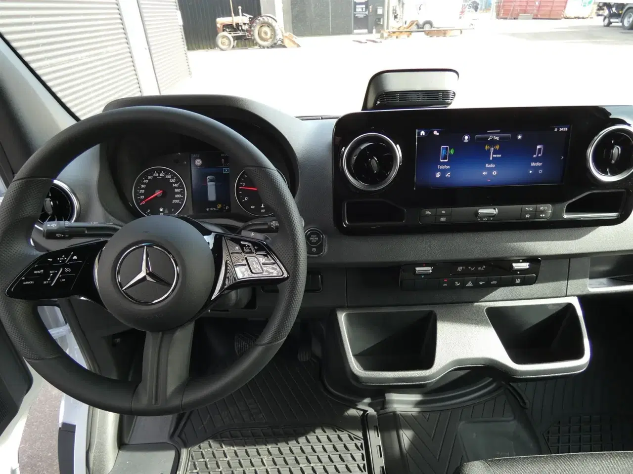 Billede 10 - Mercedes-Benz Sprinter 317 2,0 CDI A2 H2 RWD 9G-Tronic 170HK Van Aut.
