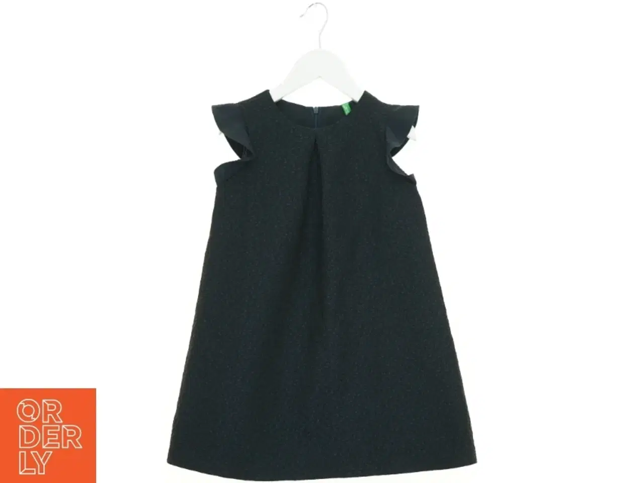 Billede 1 - Struktur Vævet Kjole fra Benetton (str. 122 cm)