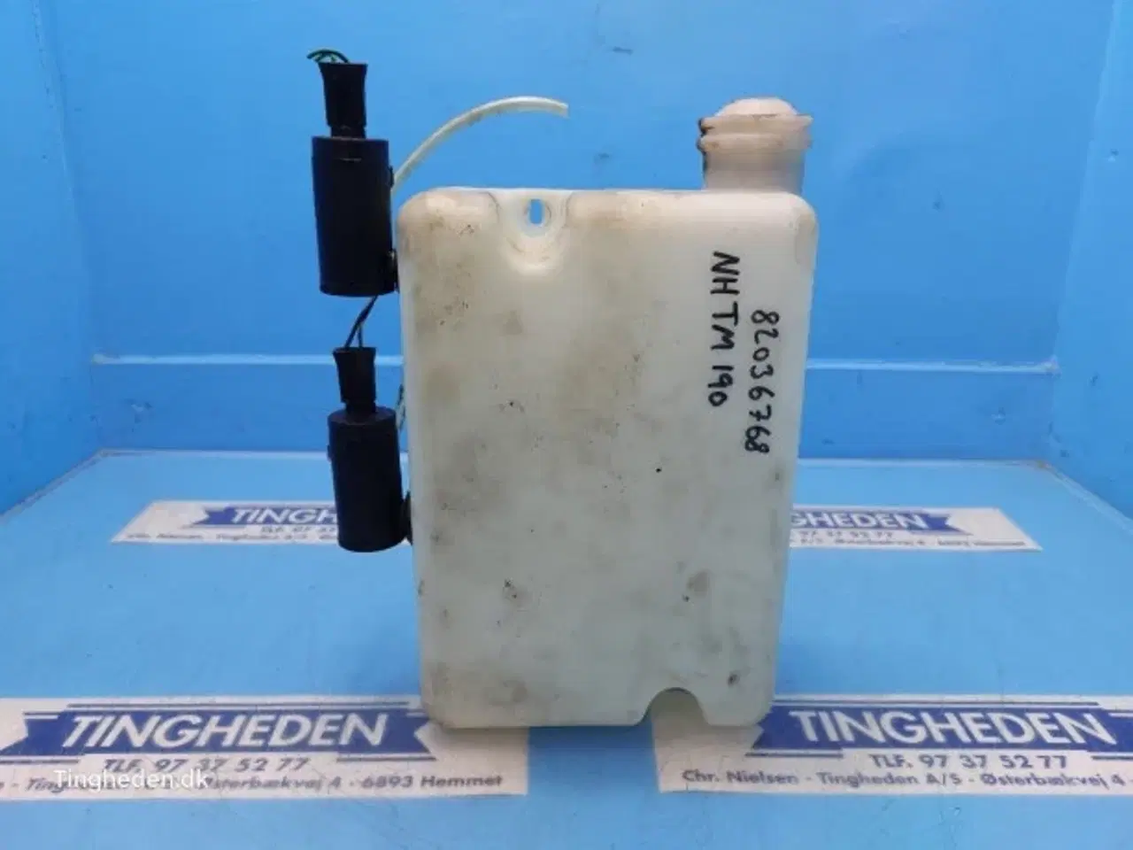 Billede 12 - New Holland TM190 Sprinklervæskebeholder 82036768