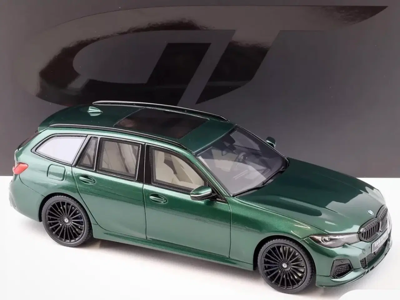 Billede 2 - 1:18 BMW Alpina (B3) Touring 2019