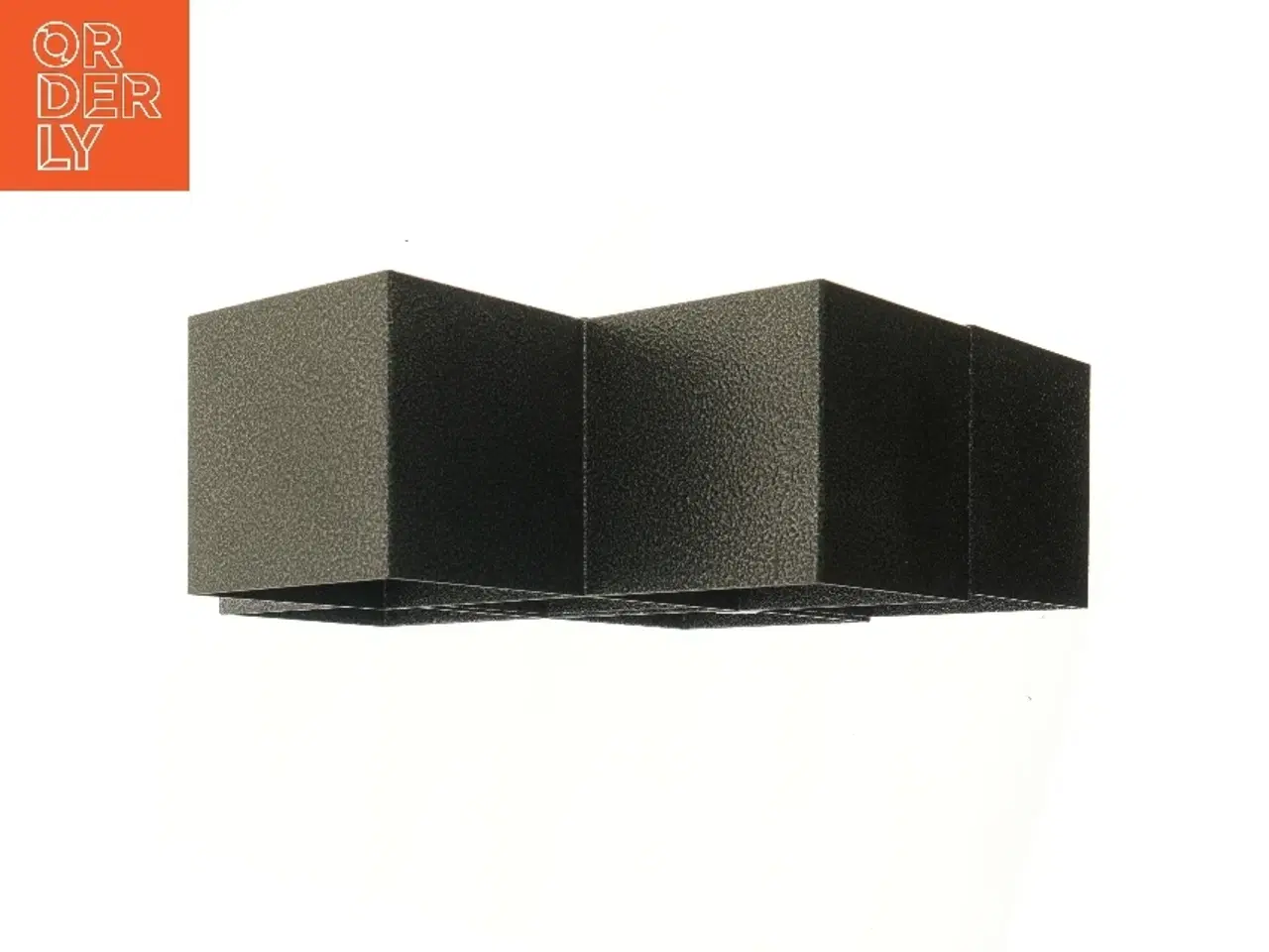 Billede 2 - Metal væghylder (str. 3 stk 43x21,5 cm)