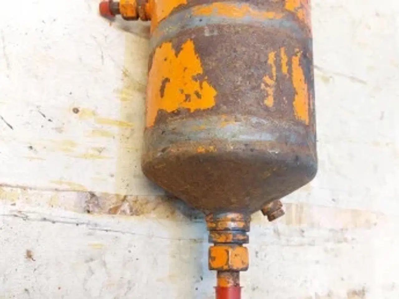 Billede 8 - Dronningborg D900 OIietank 451001