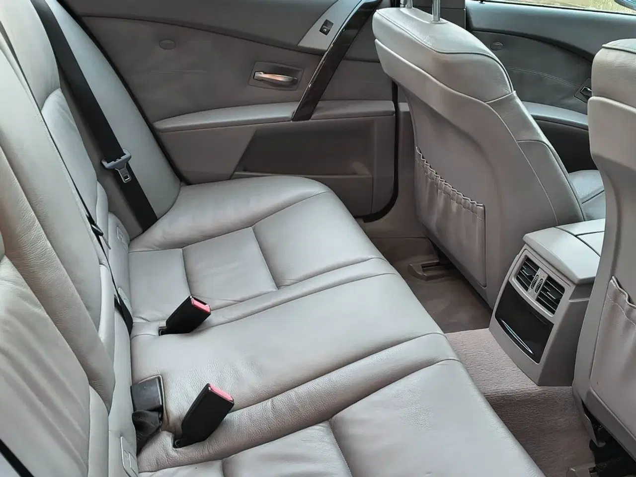 Billede 8 - BMW 530d Touring 3,0 TD 218HK Stc Aut.