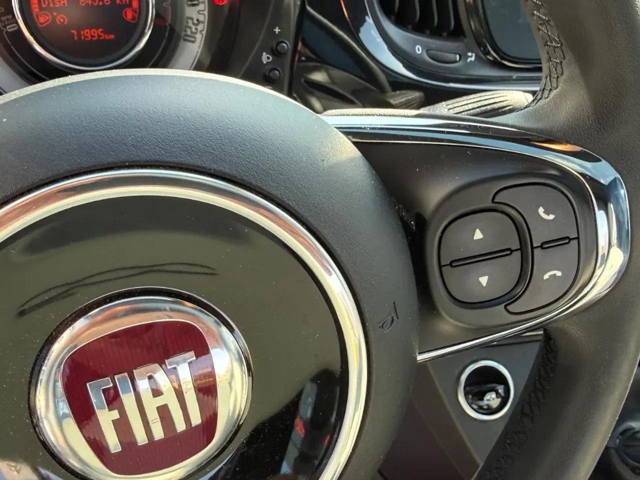 Billede 14 - Fiat 500 1,0 Hybrid Dolcevita