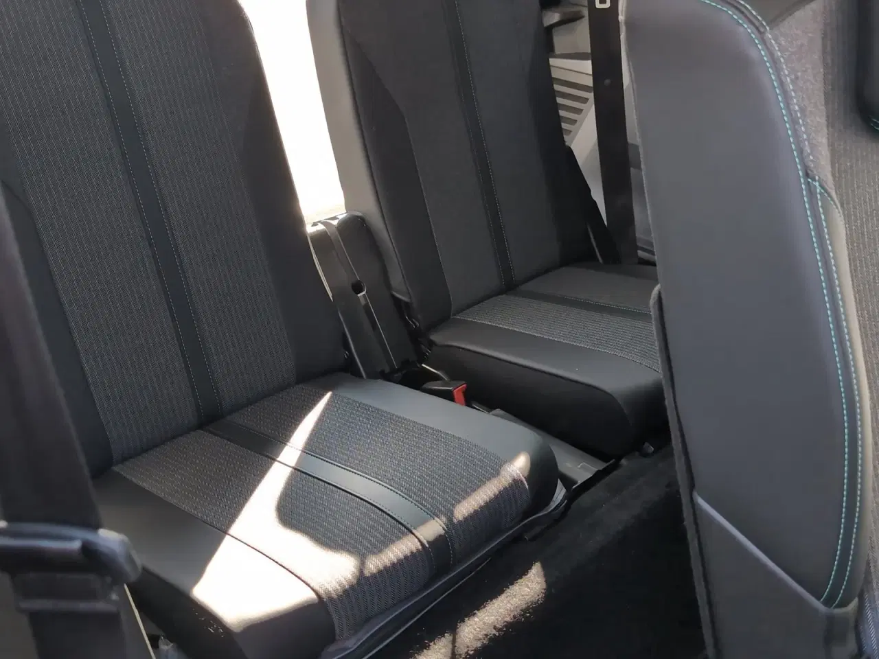 Billede 23 - Peugeot 5008 1,5 BlueHDi 130 Allure Pack EAT8 7prs