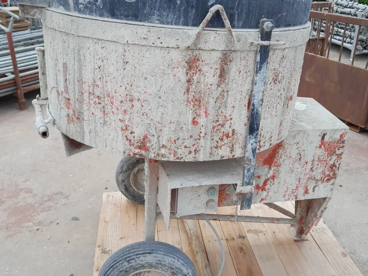 Billede 1 - 300 liters Tvangsblander 