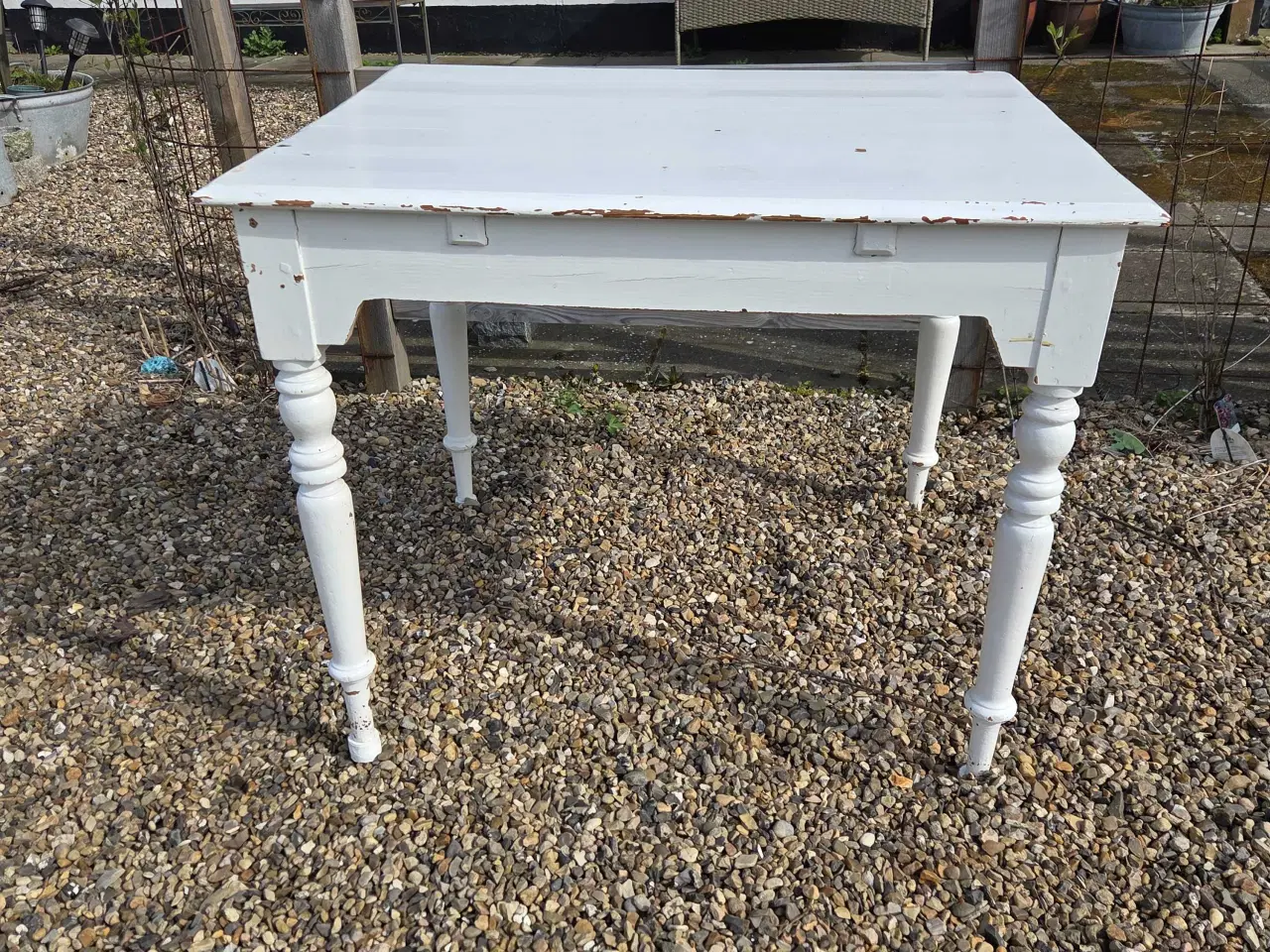Billede 1 - Antikt køkken/spisebord