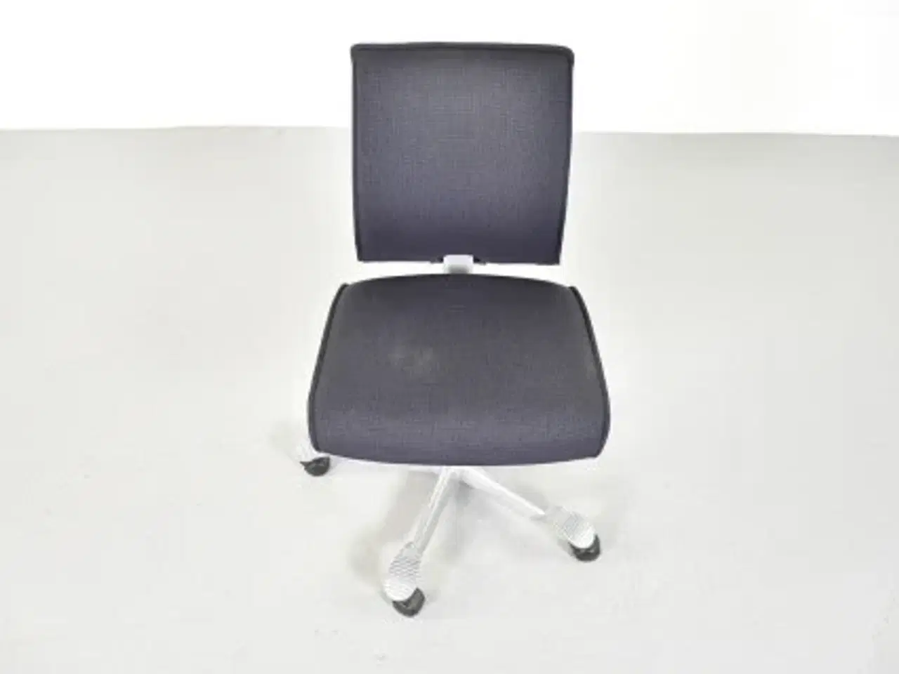 Billede 5 - Häg h05 5200 kontorstol med sort/blå polster og gråt stel