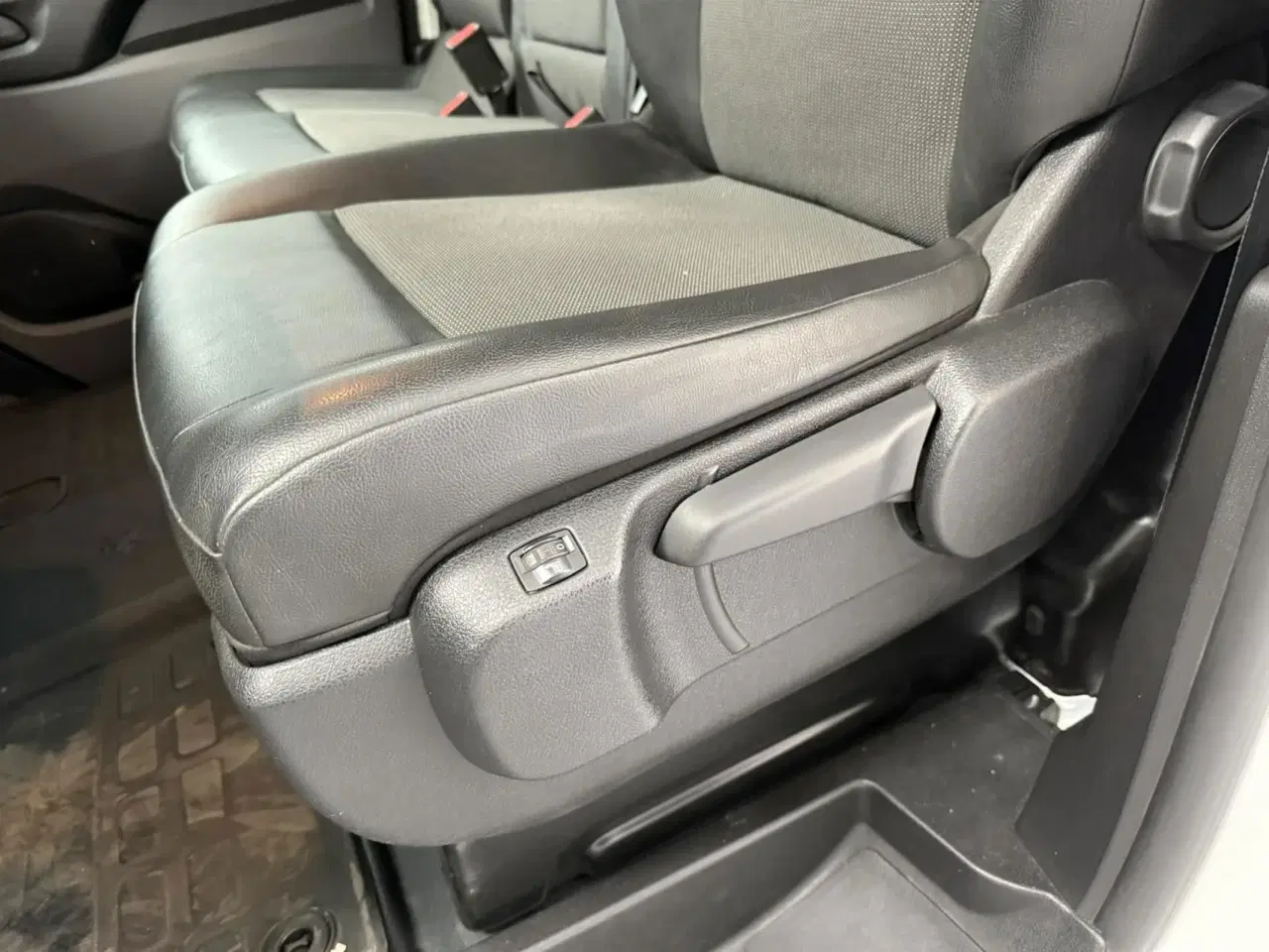 Billede 17 - Peugeot Expert L2 2,0 BlueHDi Premium EAT8 122HK Van 8g Aut.