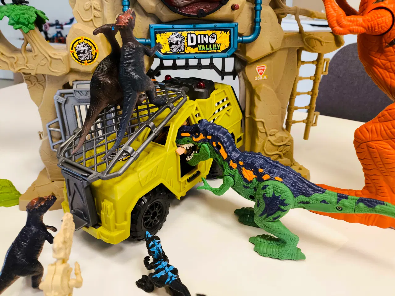 Billede 5 - Dinosaurnes Verden 🤩 (Se billederne)