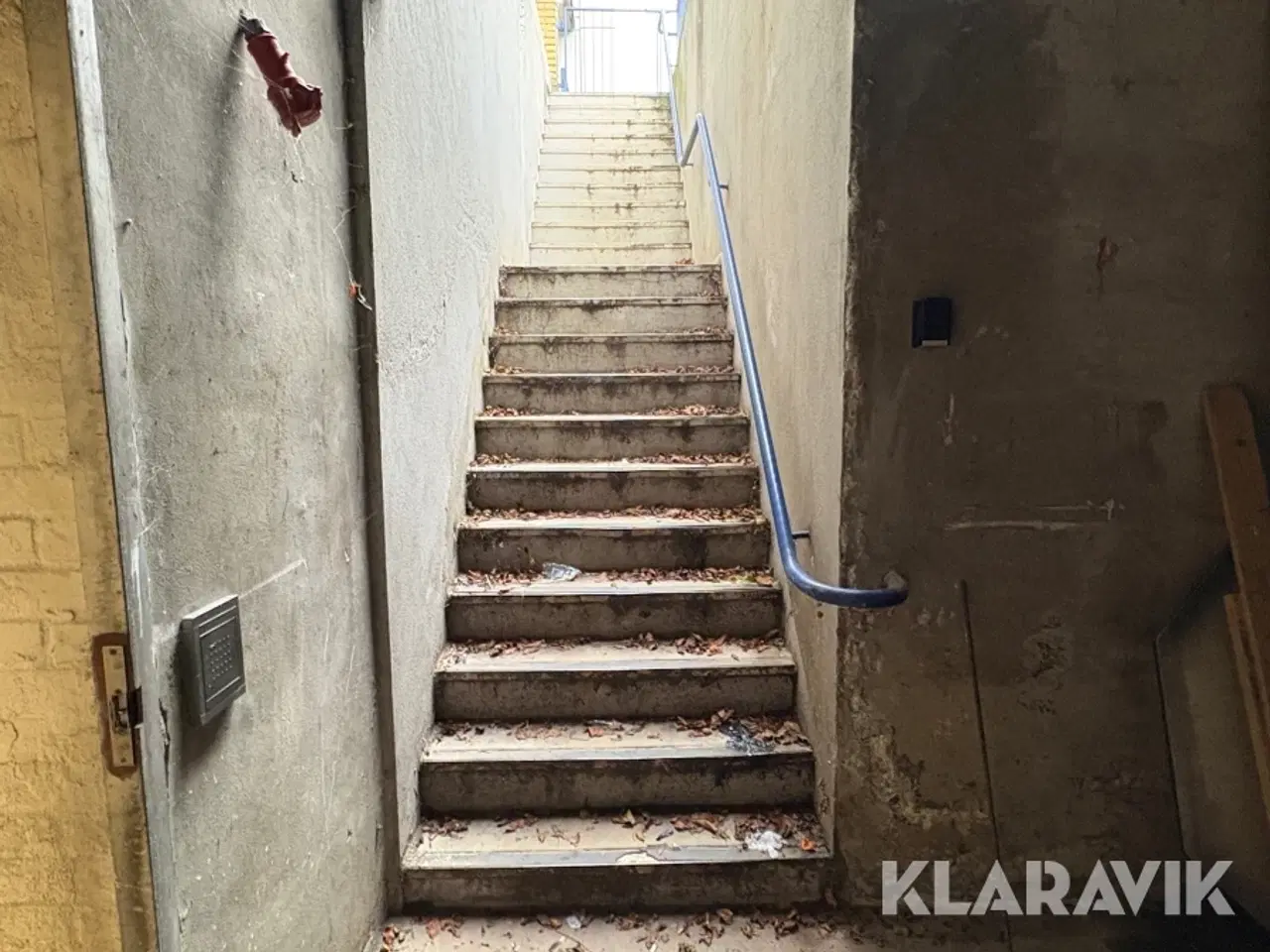 Billede 11 - Garderobeskab og stereoanlæg