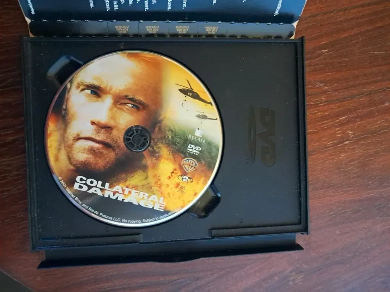 Billede 3 - Collateral Damage/Kold hævn (Har 2)