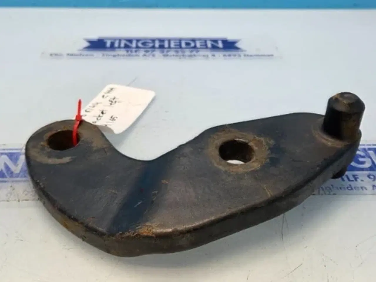 Billede 6 - New Holland TM165 Beslag L. 82006144