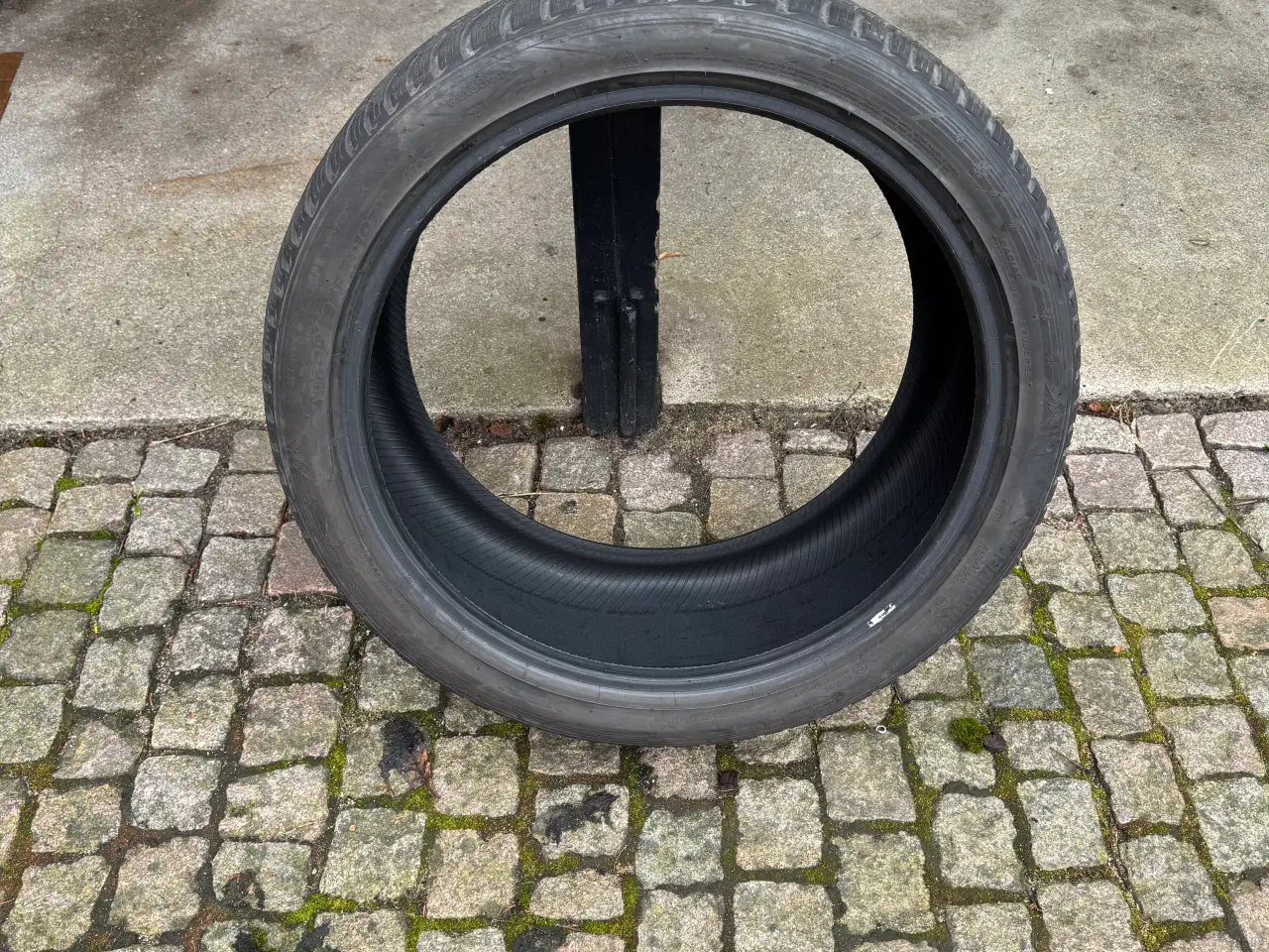 Billede 1 - Vinterdæk hankook 21”