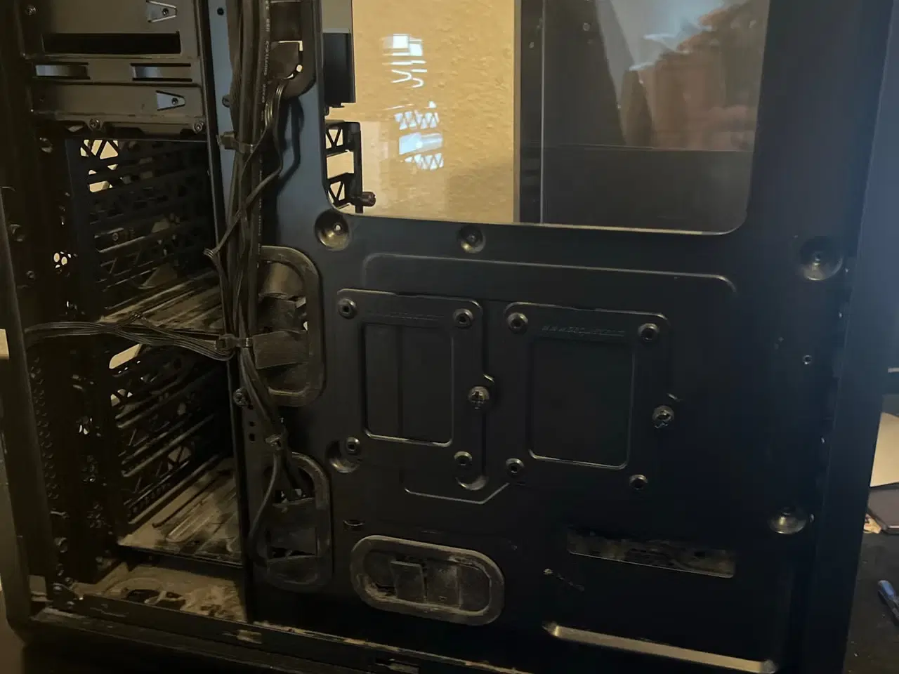 Billede 3 - BeQuiet! SILENT BASE 600 kabinet