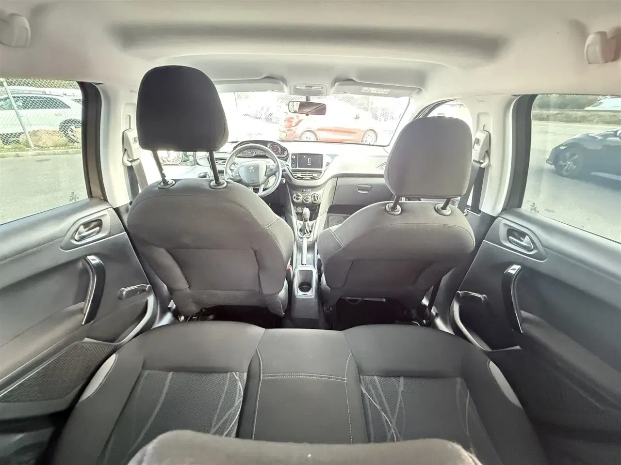 Billede 8 - Peugeot 208 1,6 e-HDi Active 92HK 5d