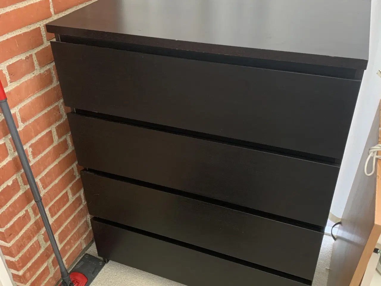 Billede 1 - kommode malm sort