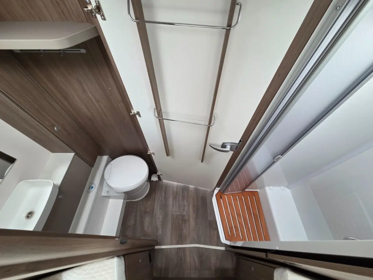 Billede 15 - Carado T457 PRO+ 2,0 JTD 140