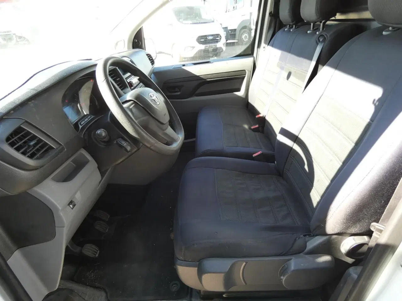 Billede 9 - Toyota Proace Compact 1,6 D Base Dobbelt bagdør u/ruder 95HK Van
