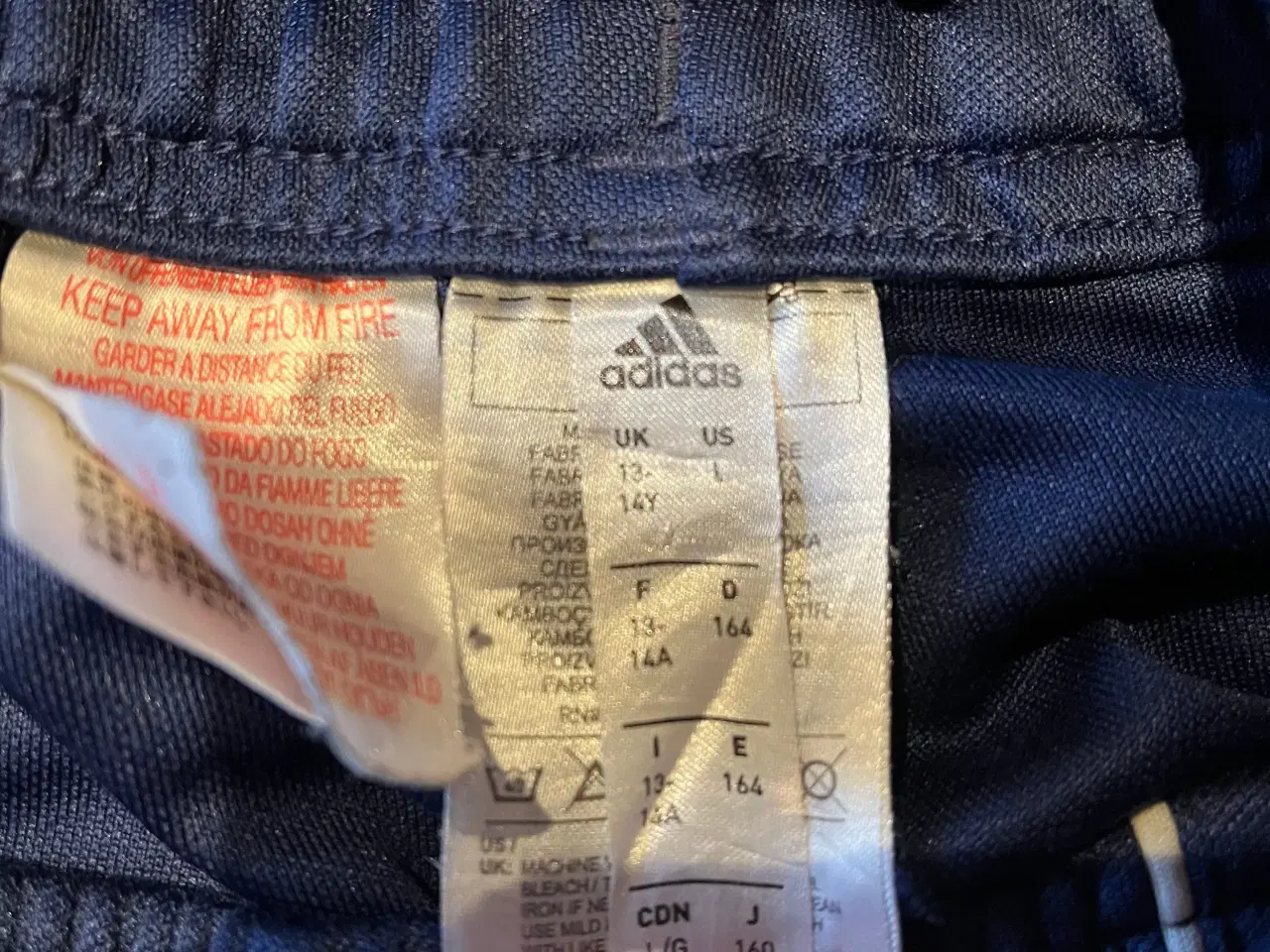Billede 2 - Adidas bukser 