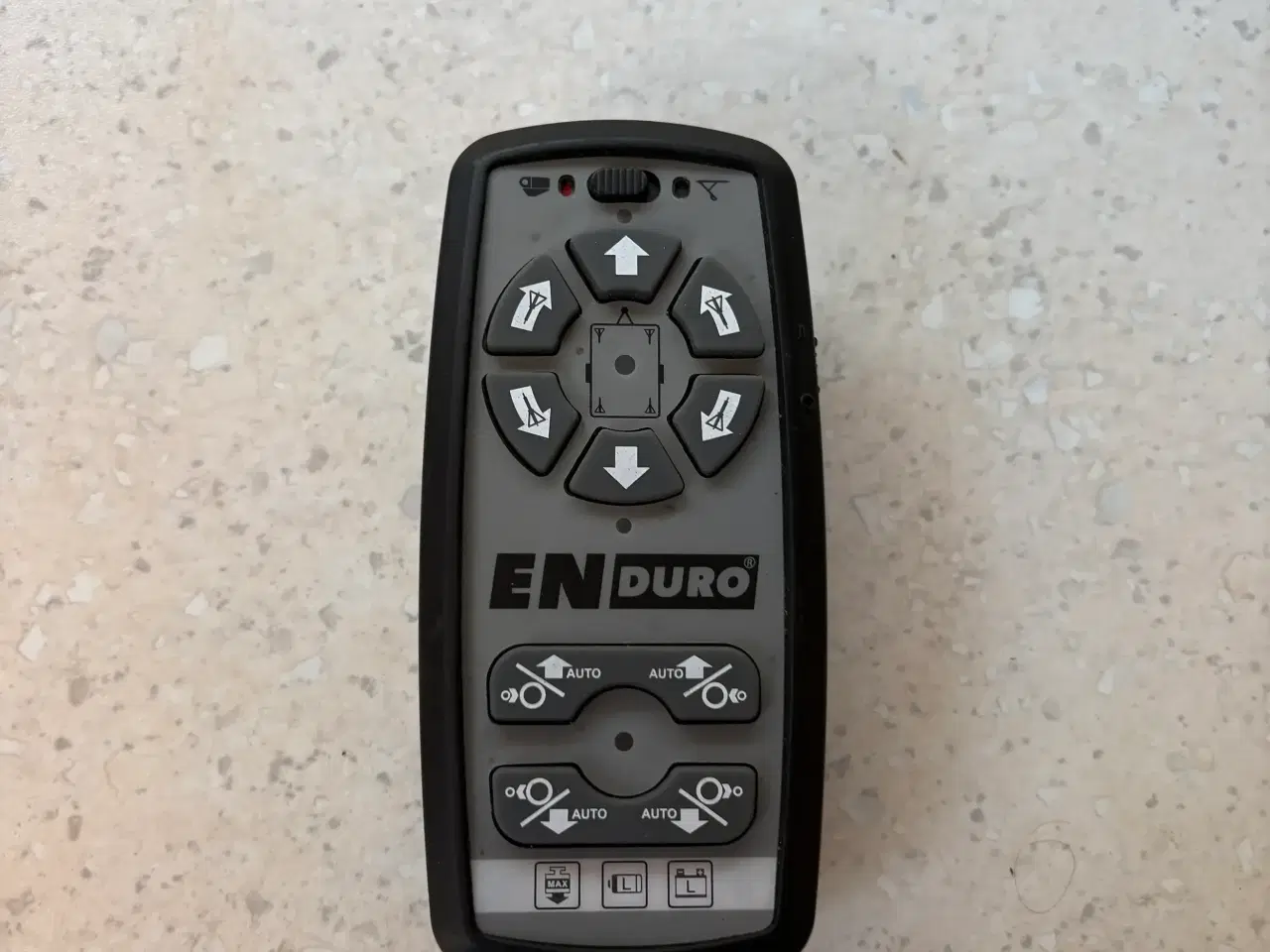 Billede 6 - Lækker lille vogn 850 kg, med fuld aut.mover.