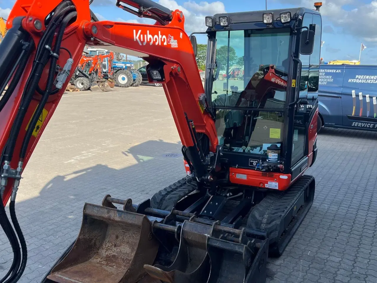 Billede 4 - Kubota kx027-4 Engcon rotortilt, Centralsmørring mm.