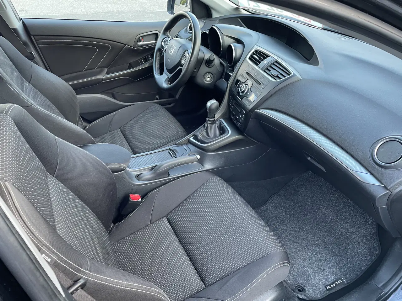 Billede 5 - Lækker bil med god plads