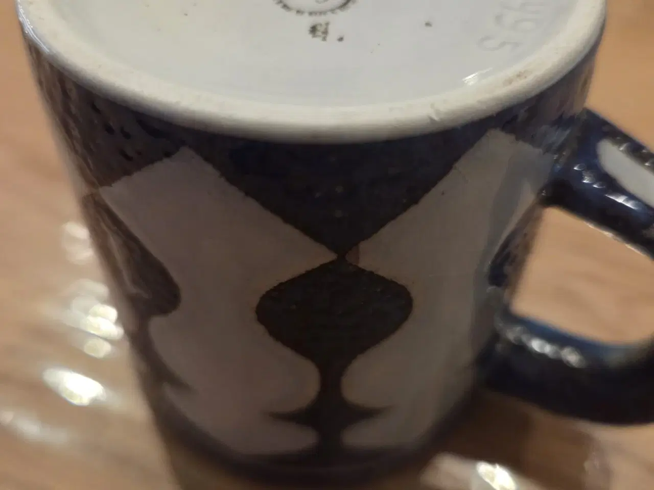 Billede 2 - Royal Copenhagen lille årskrus 1967