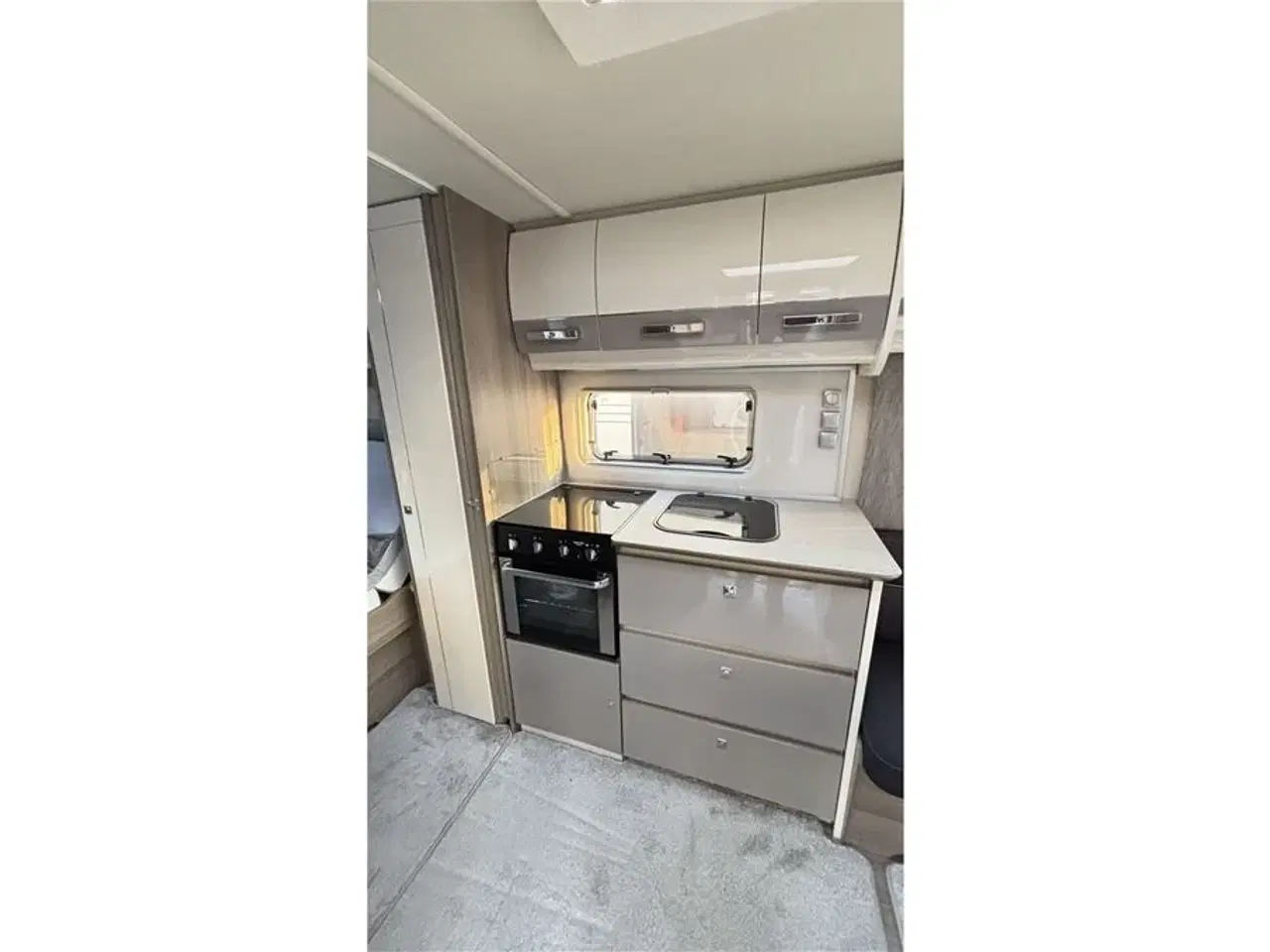 Billede 10 - 2020 - Fendt Tendenza 650 SFDW   Pæn og velholdt campingvogn