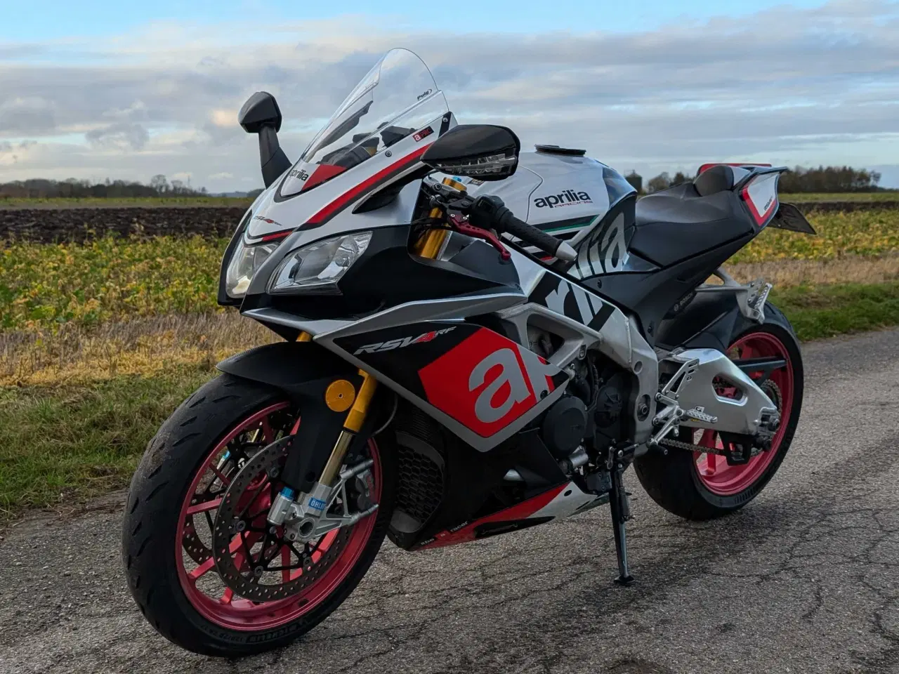 Billede 3 - Aprilia RSV4 - RF Race Pack