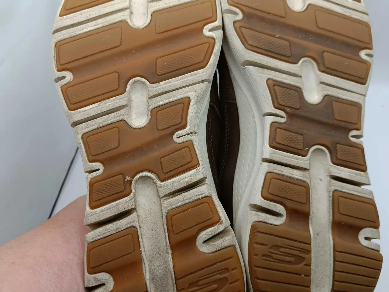 Billede 5 - Skechers here's sko 42str 27cm